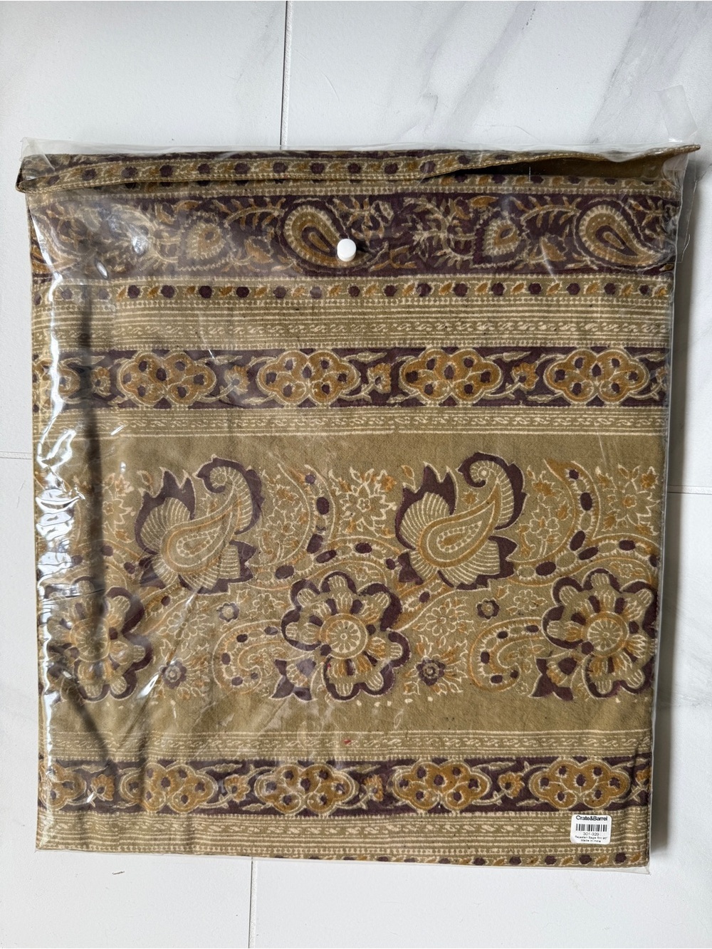 Crate & Barrel Rajastan Sage Table Runner 14x90 NEW - Picture 2 of 4